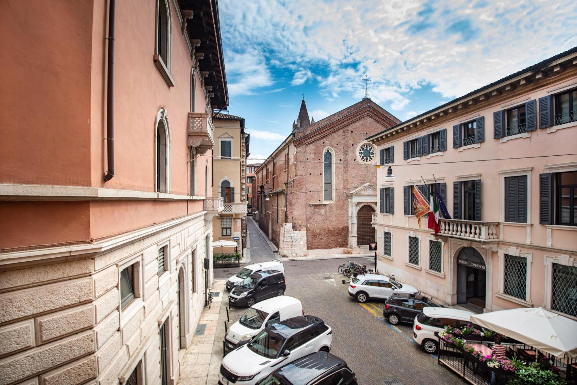 Italianflat - Rentroom Old Town - 200Mt To Arena Verona Exterior photo